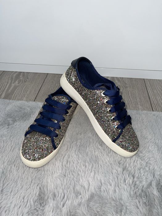 Incaltari stradivarius cu sclipici