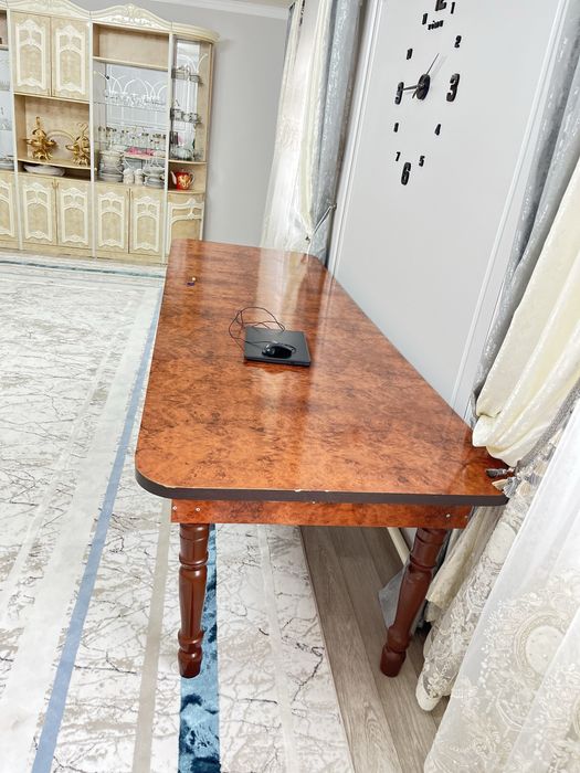 Стол для зала…………………