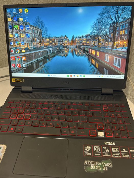 Acer Nitro 5  core i5