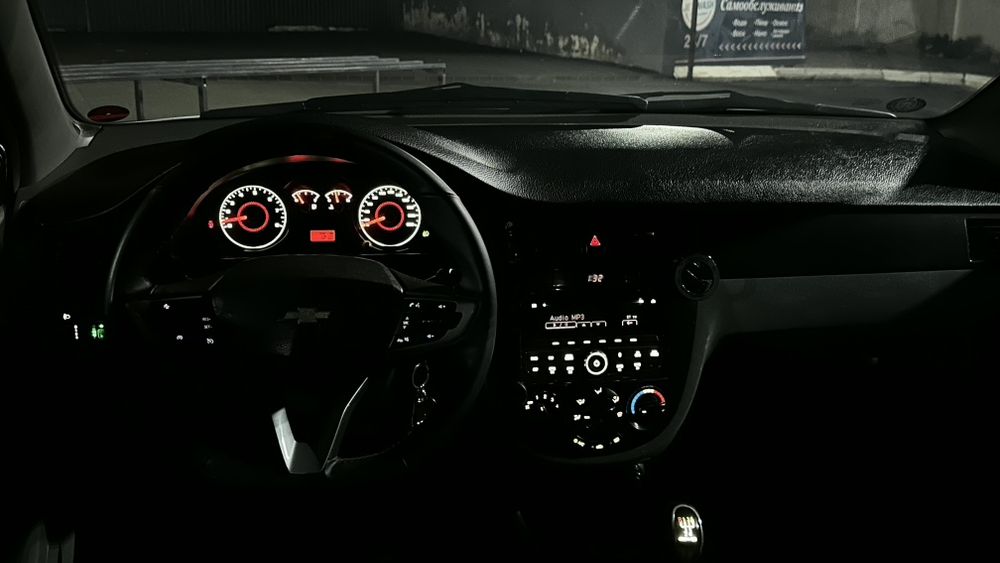 Lacetti 1.8 2012 Oq