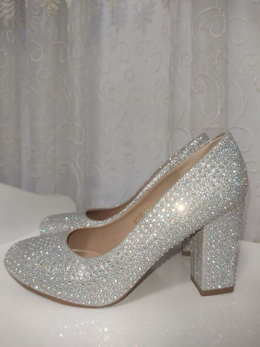 Holati juda yaxshi. Yengidey trubti