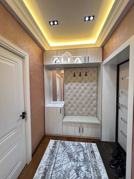 kvartira xonadon uy sotiladi 2 xonali 80m² 5-qavat.