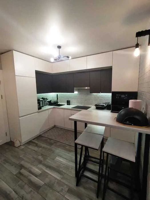 Тристаен имот в кв.Овча купел