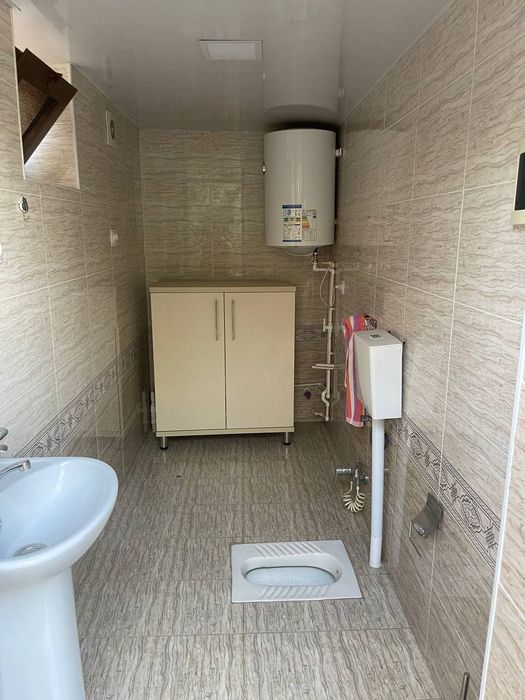 Hovli sotiladi 6 sotix