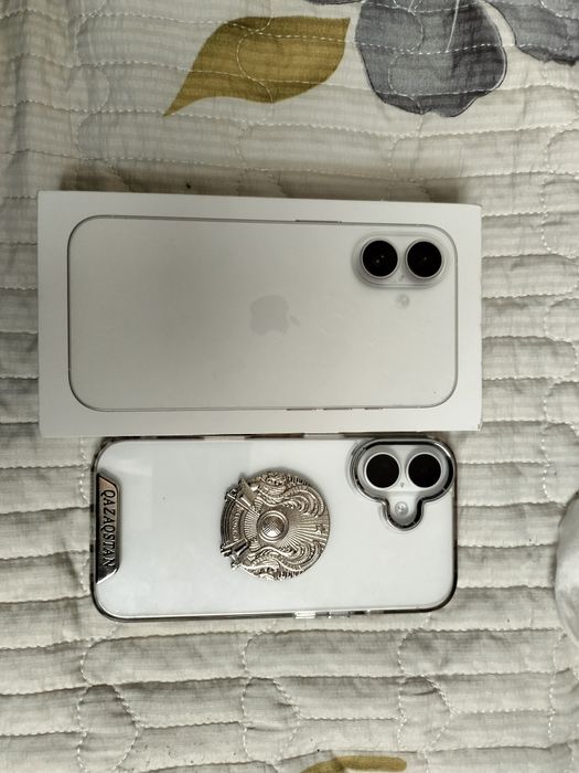 Applee Айфон 16 с гарантией