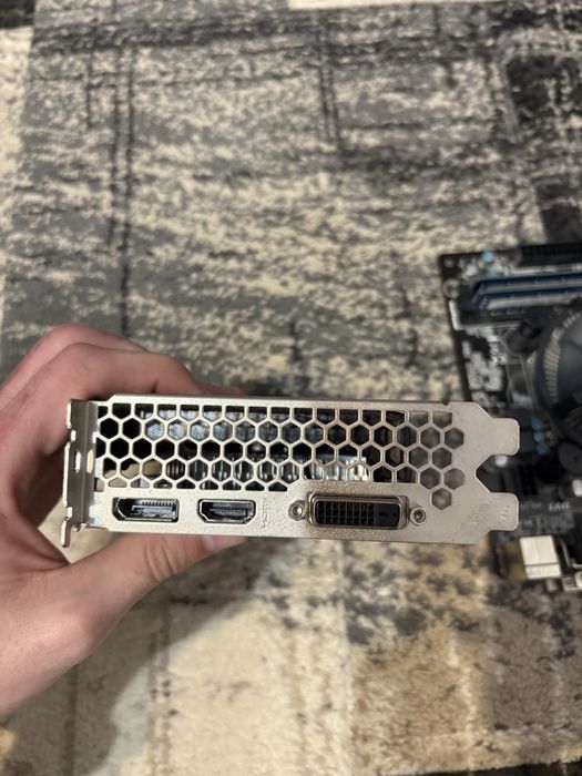 Gtx 1050, i7 4770 ,16gb ram kit pc gameing