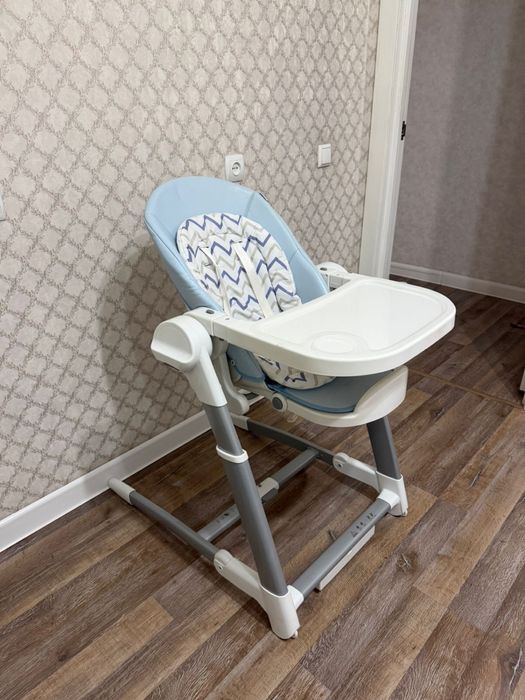 Продается детский стульчик 2в1