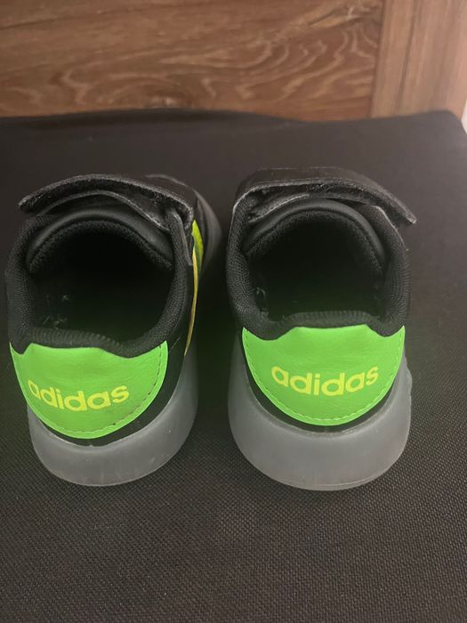 Детски маратонки adidas