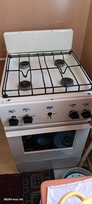 Продаю свою газовую плиту