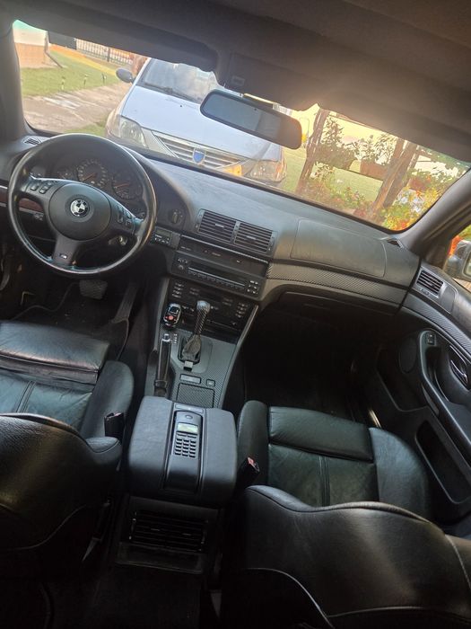 vând bmw seria 5  E39