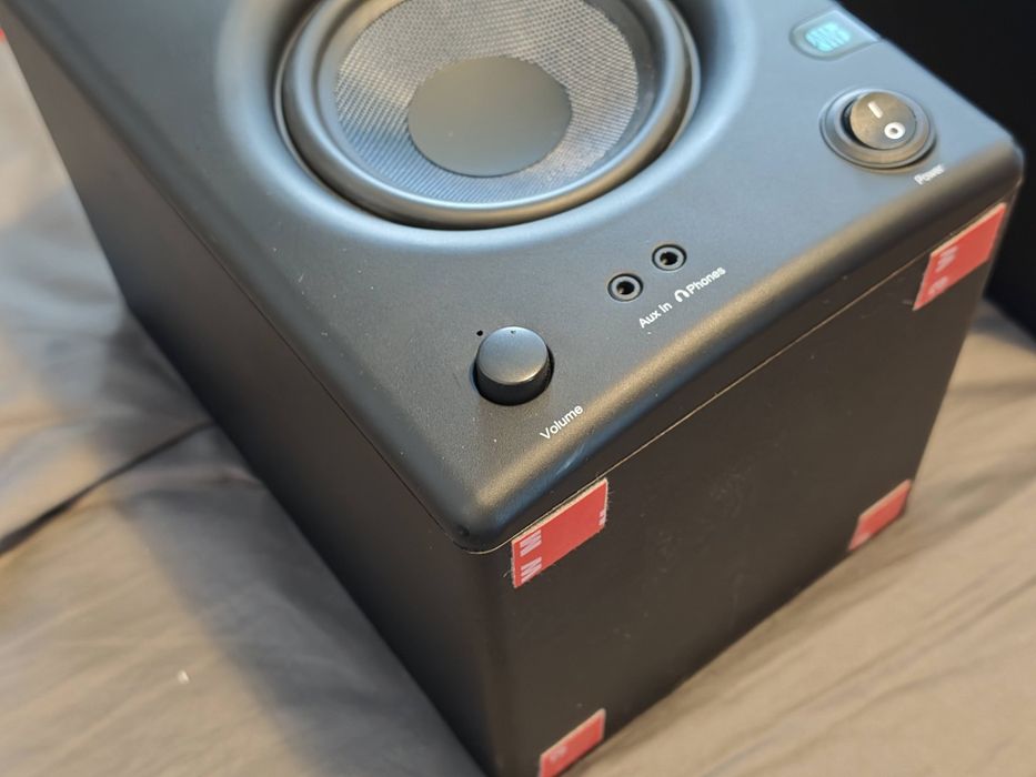 Vand o pereche boxe  Presonus Eris E4.5 Studio Monitor