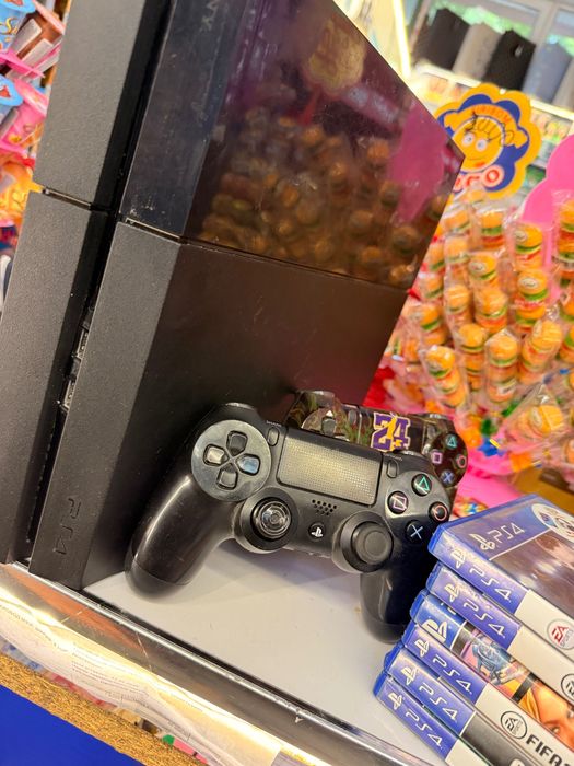 Playstation 4 fata obmen