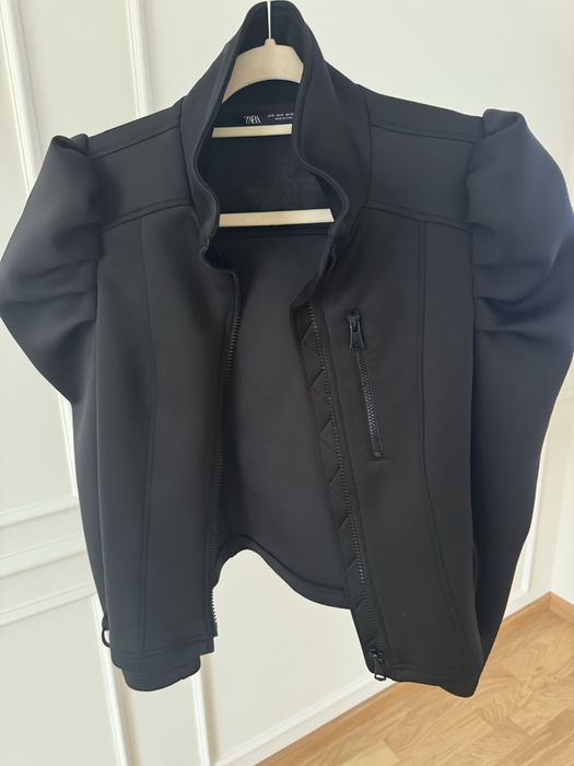 Структурирано яке на Zara, размер S