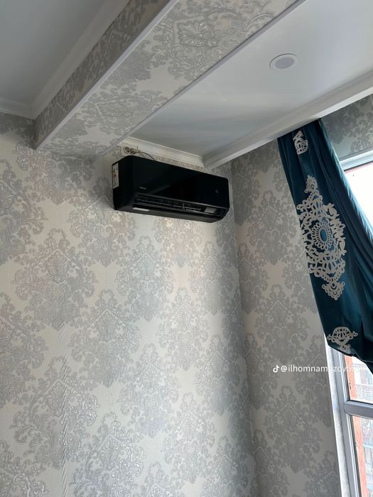 Устоновка кондиционера во время роботу