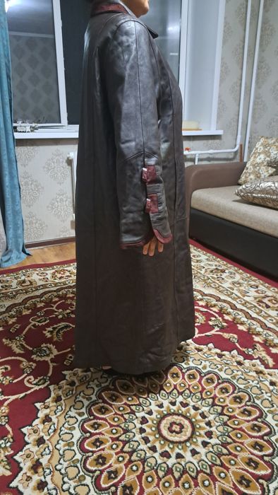 Продам кожанный плащ