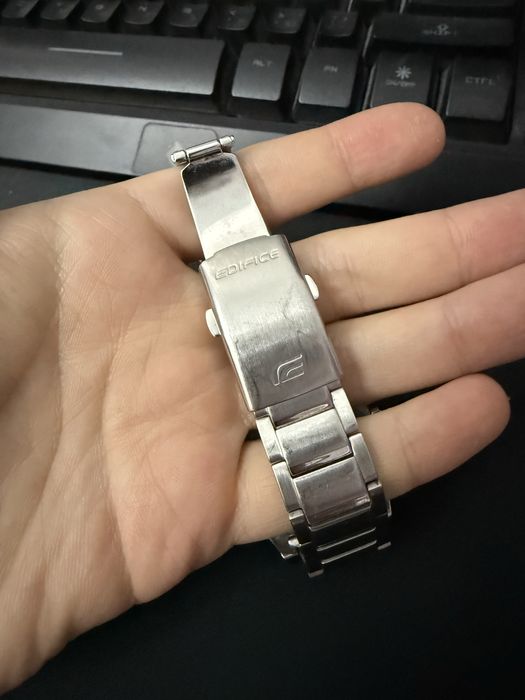 Кварцевые CASIO EFB-730D-1AVUEF сталь