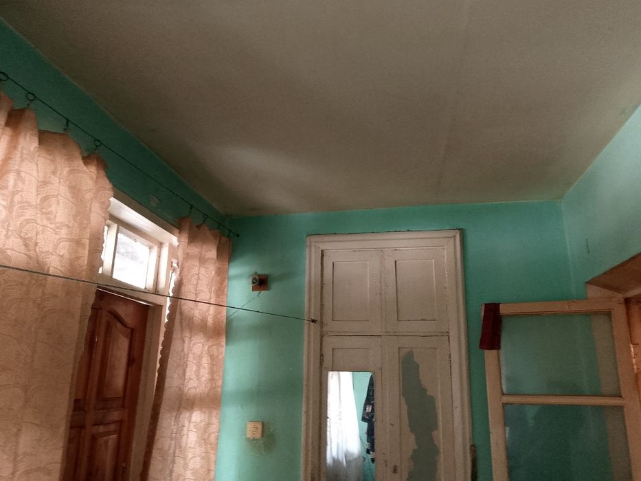 Продаётся Квартира 2х ком 1 этаж в Янгиюле на Кондитерской