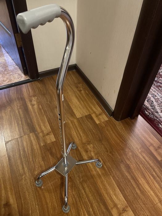 Костыль медицинский