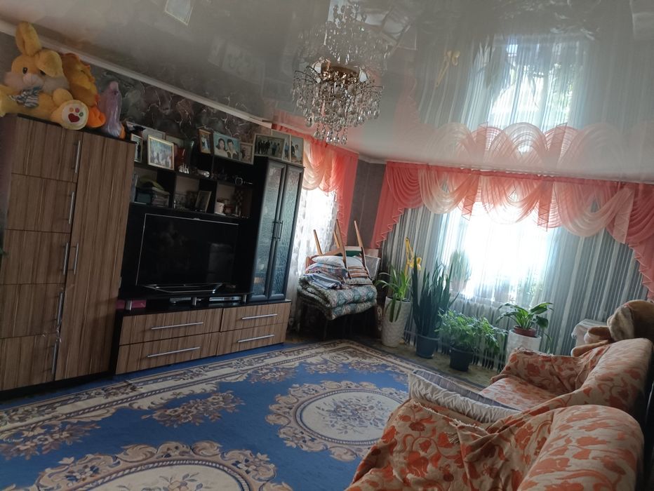 Продам большой дом