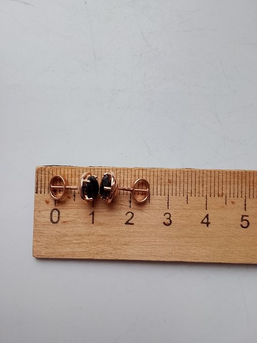 Серьги пусеты 585*