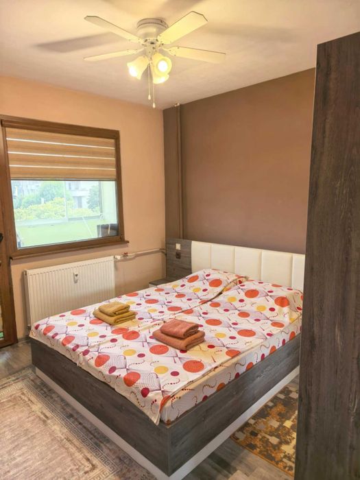 Продава се Тристаен апартамент в Плевен, Широк център - 98 кв.м за 1654 €/кв.м - Снимка #4