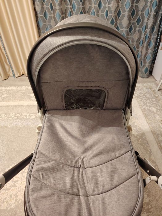 Коляска продам как нови