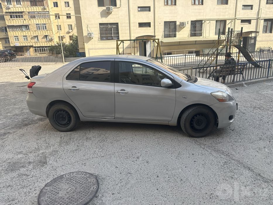 Toyotta Yaris 2008