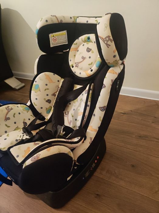 Продавам детско столче за кола