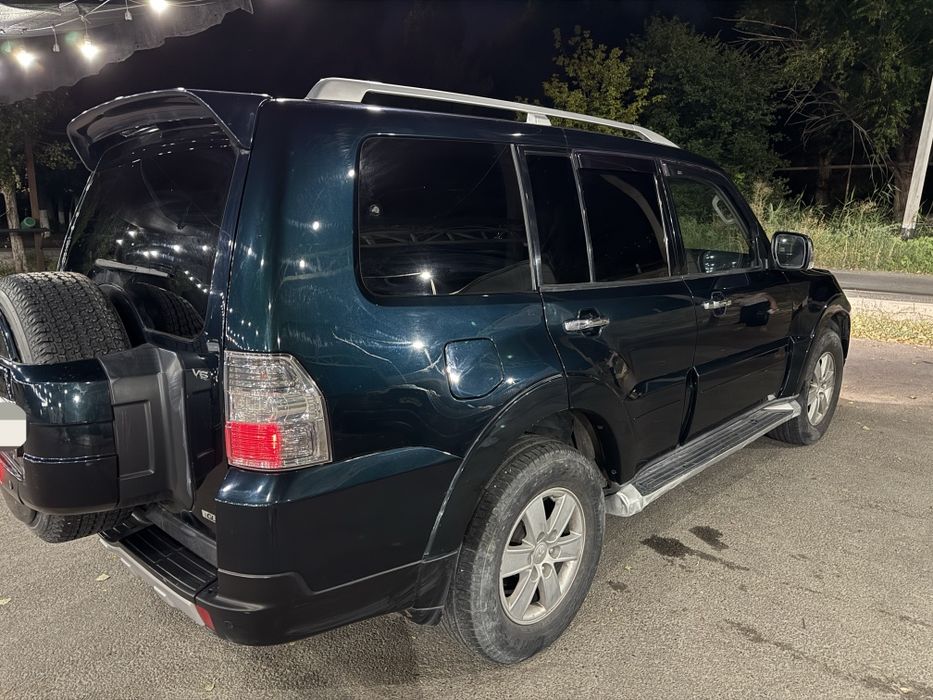 Mitsubishi pajero
