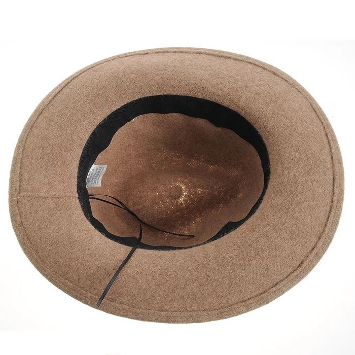 Palarie toamna-iarna NOUA superba, marime ajustabila