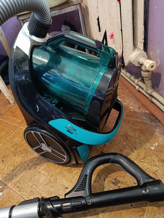 Продам пылесос Tefal