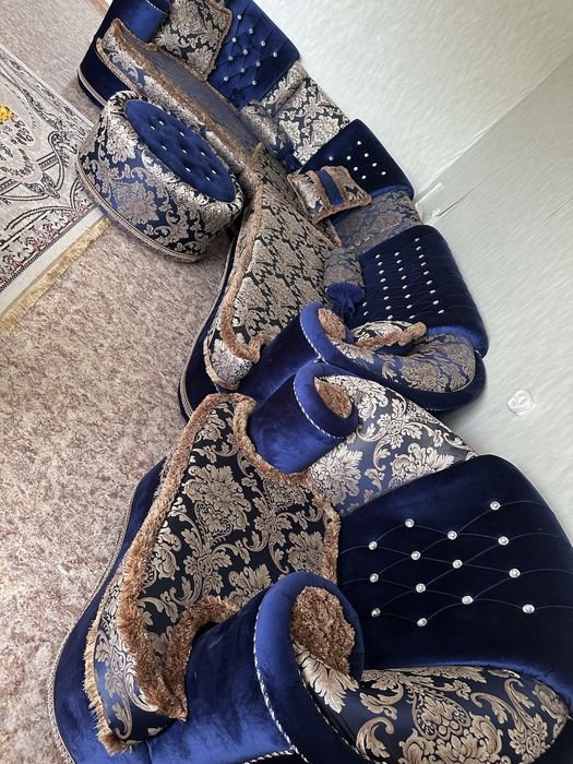 Продам мягкий угловой диван