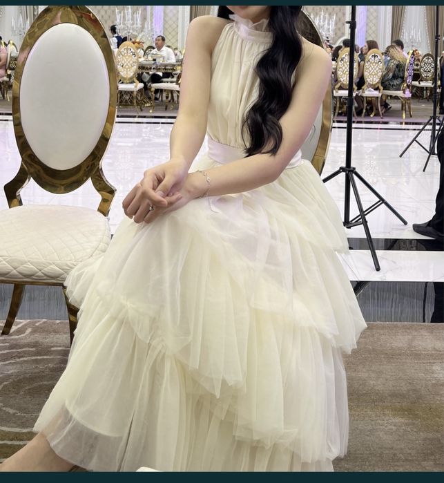 Продам нарядное платье