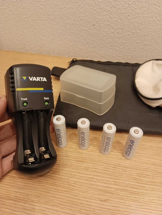 Вспышка Nikon Speedlight SB-700