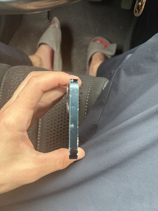 iPhone 13 с гарантией