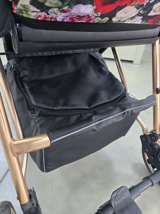 Количка + нов кош, чанта и покривало