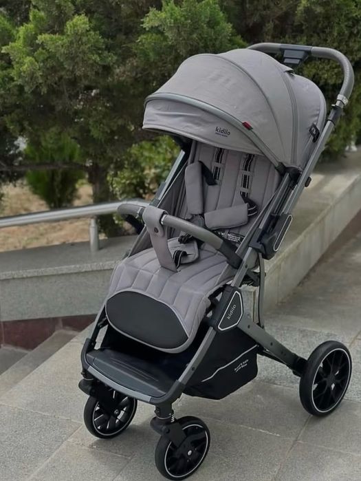 Продам коляску Kidilo новая