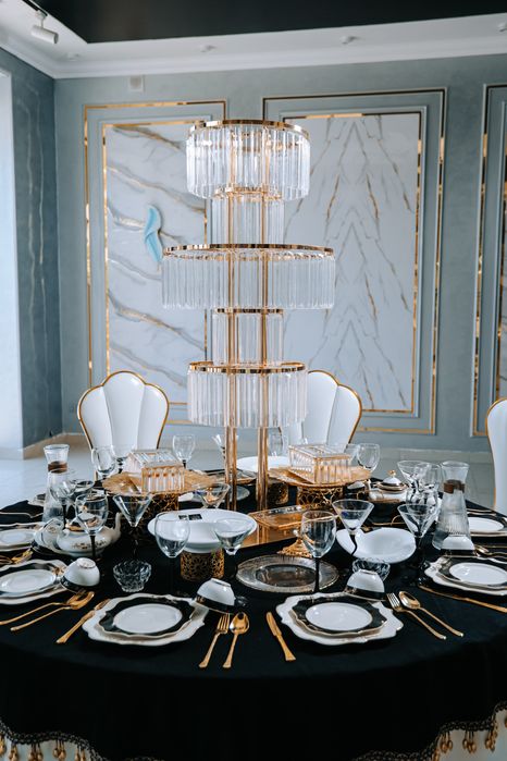 Toyxona va arendaga Stol ustiga qandil