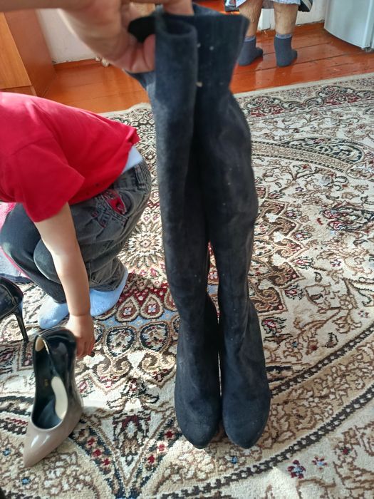 Продам вещи и обувь