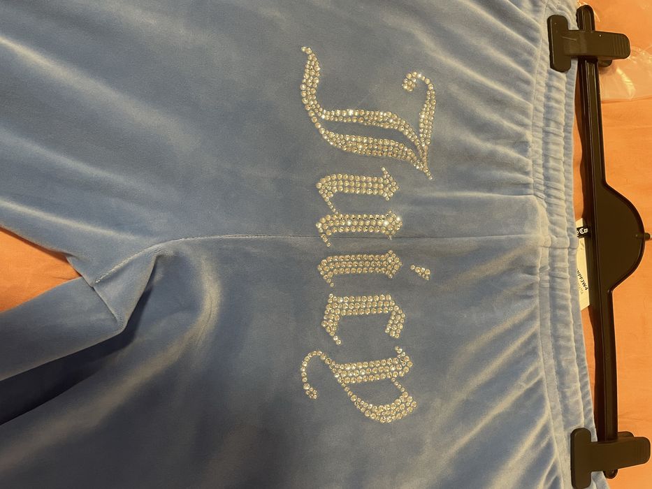 Ново долнище Juicy Couture