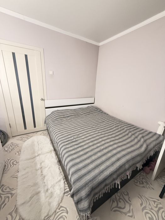 Продам спальный гарнитур б/у