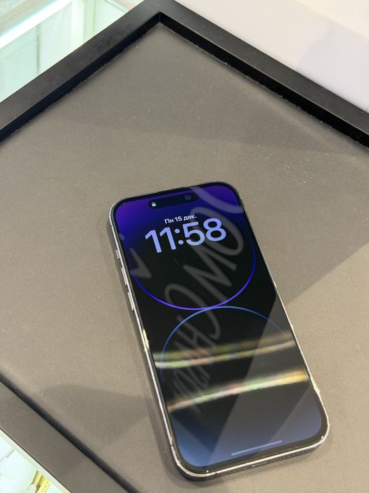 Продам айфон 14