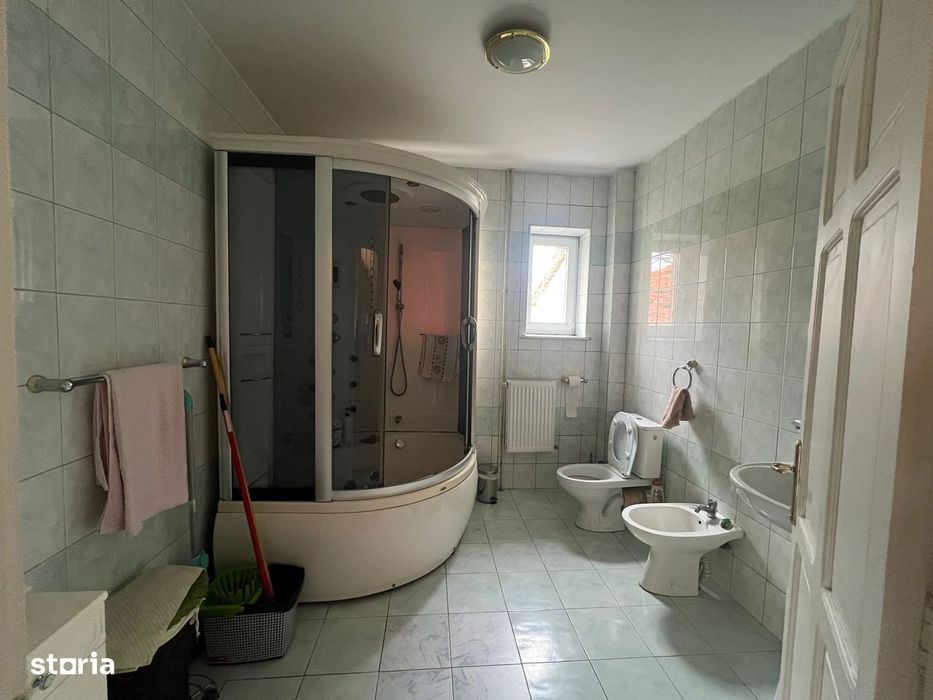 Vila moderna in Cicir, jud Arad