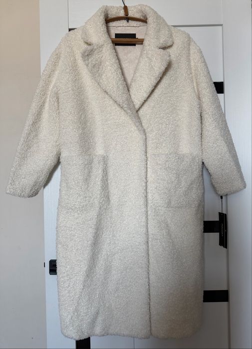 Шуба тэдди белого цвета