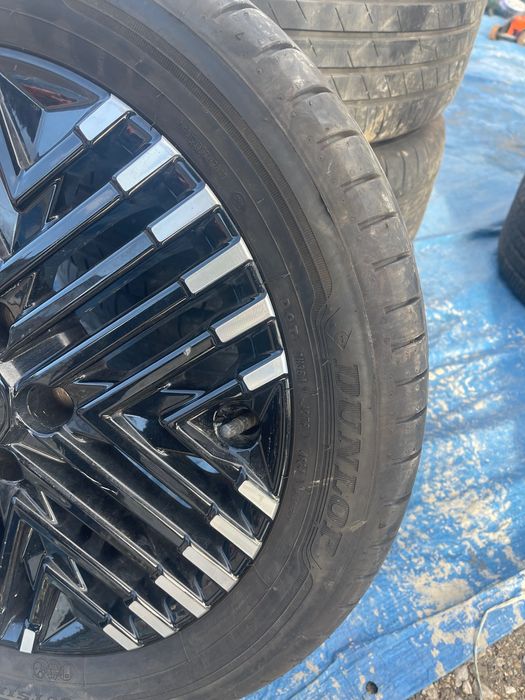 Гуми 215/50/17 Нисан