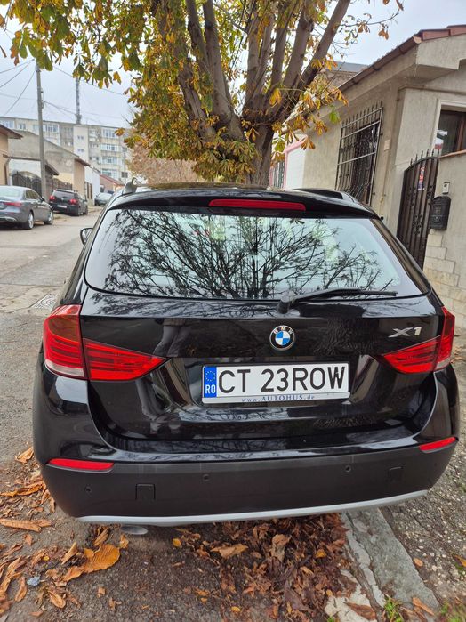 vand BMW X1 2011 stare f buna