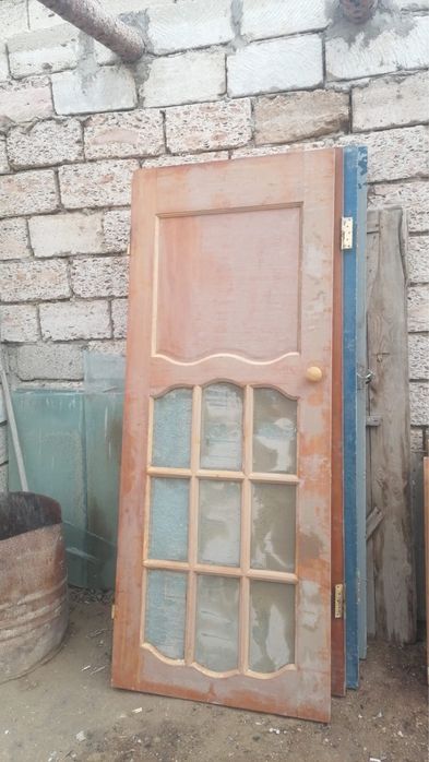 Есіктер буу сатылады