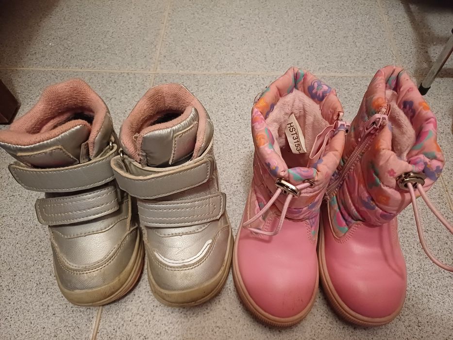 Продам детскую обувь