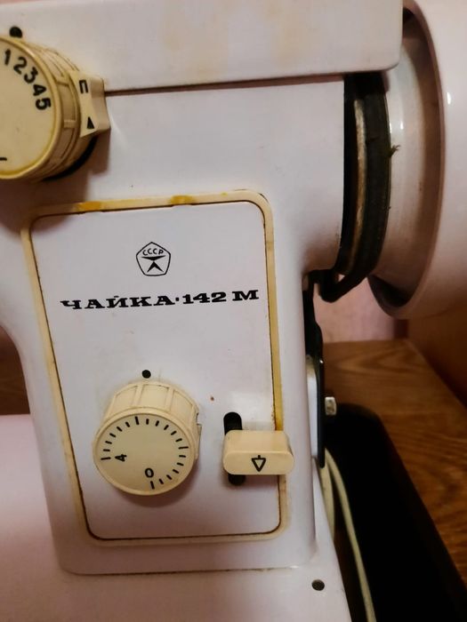 Швейная машина продается