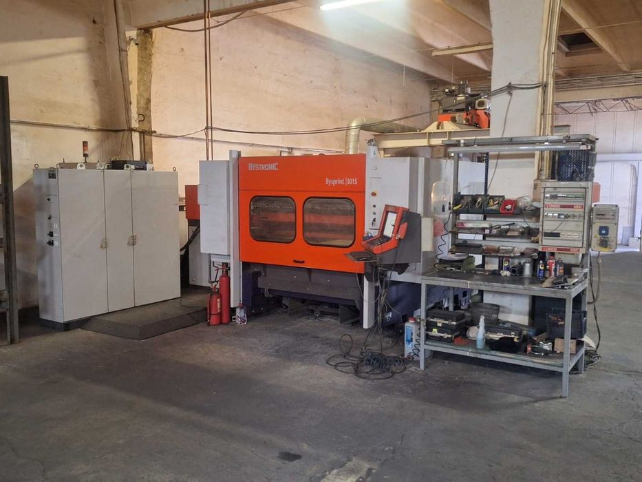 Laser CO2 Bystronic bysprint 3015 (3kw,model 2002)complet echipat